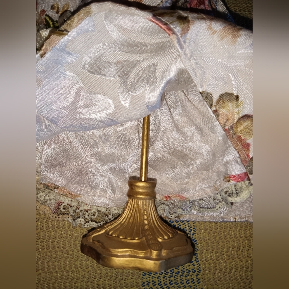 Vintage Baroque style jewelry holder - Picture 9 of 12